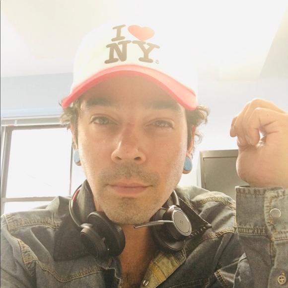 Meet your Posher, Felix - Picture 1 of 1